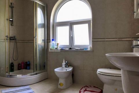 Huis Jurandvor, Baška, 400m2