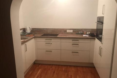 ISTRA,Samostojeća kuća u predgrađu Umaga