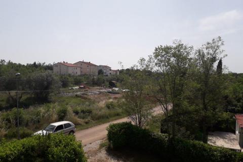 ISTRA,Samostojeća kuća u predgrađu Umaga