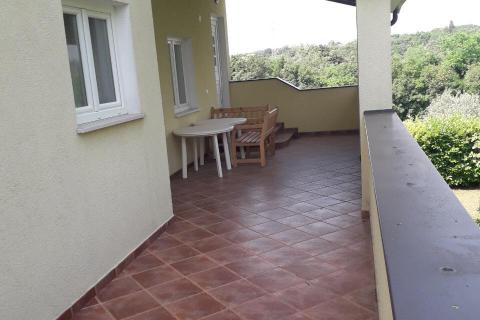 ISTRA,Samostojeća kuća u predgrađu Umaga