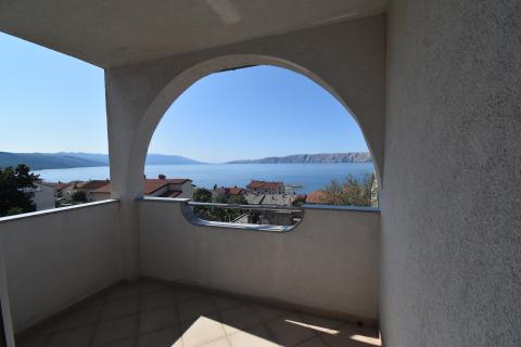 Novi Vinodolski, Building with 6 apartments, garage, beautiful panorama seaview