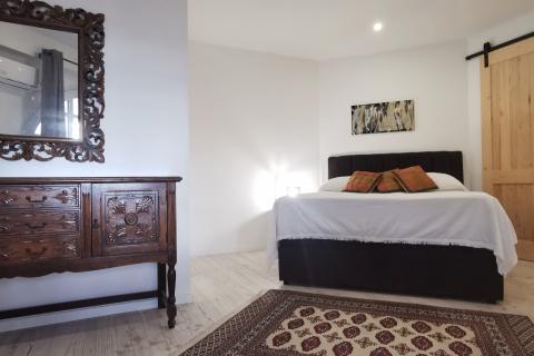 Rijeka, Martinkovac, Iznajmljuje se 1S+DB modernog dizajna s okućnicom 