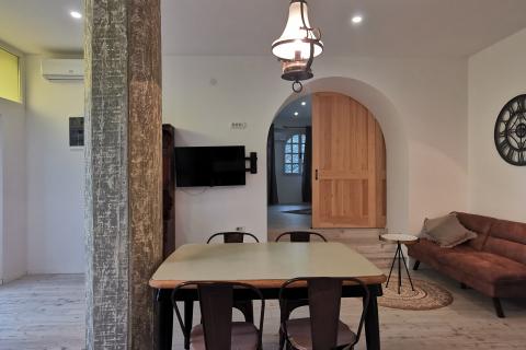 Rijeka, Martinkovac, Iznajmljuje se 1S+DB modernog dizajna s okućnicom 