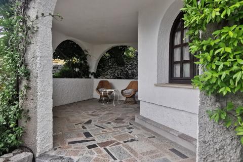 Rijeka, Martinkovac, Iznajmljuje se 1S+DB modernog dizajna s okućnicom 