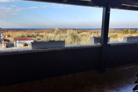 Tar , restoran sa pogledom na more