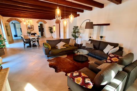 Дом Muntrilj, Tinjan, 361,50m2