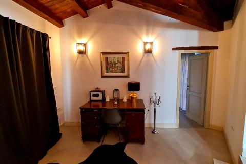 Дом Muntrilj, Tinjan, 361,50m2