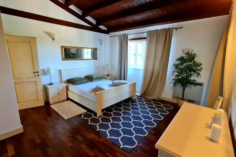 Дом Muntrilj, Tinjan, 361,50m2