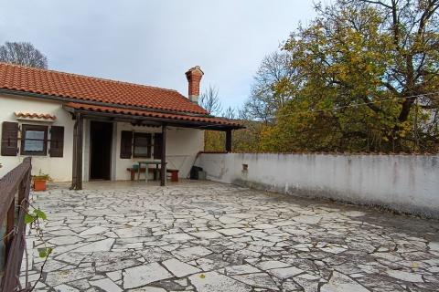 House Roč, Buzet, 405m2