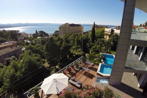 House Opatija - Centar, Opatija, 758m2