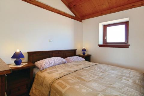 Vižinada, renovirana autohtona kamena kuća