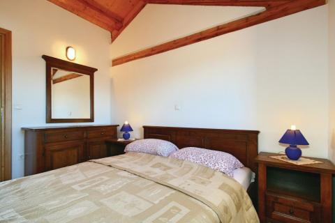 Vižinada, renovirana autohtona kamena kuća