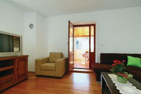 Vižinada, renovirana autohtona kamena kuća