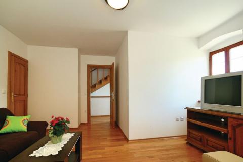 Vižinada, renovirana autohtona kamena kuća