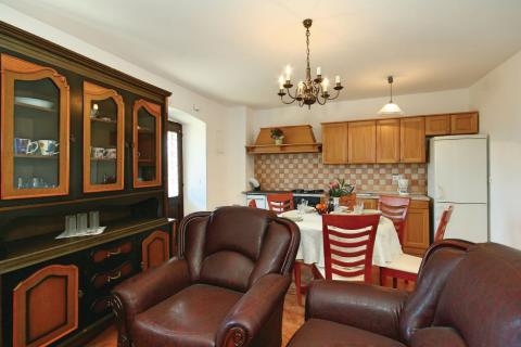 Vižinada, renovirana autohtona kamena kuća