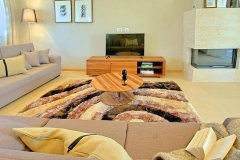 Poreč okolica, kuća s bazenom i pogledom na more