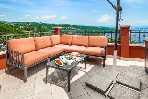 House Opatija - Centar, Opatija, 450m2