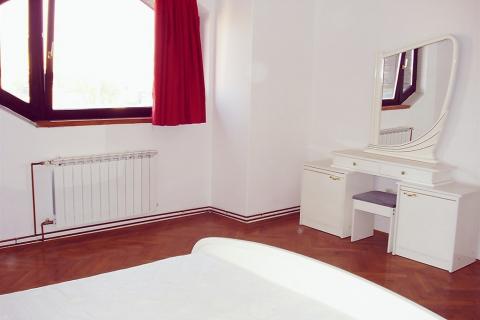 Zagreb; Rudeš - četverosobni stan poželjna lokacija