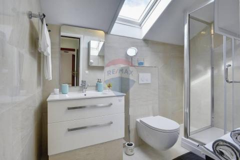 ISTRA ,POMER, Moderna kuća 150 m od mora