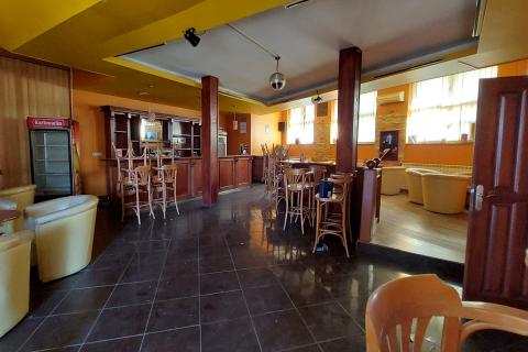 Office space Divjake, Skrad, 500m2