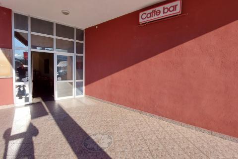 Office space Divjake, Skrad, 500m2