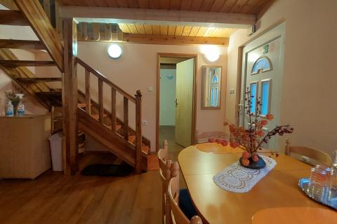 Hiša Jasenak, Ogulin, 200m2