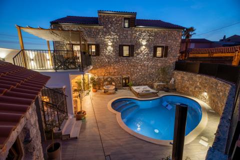 Haus Risika, Vrbnik, 254m2