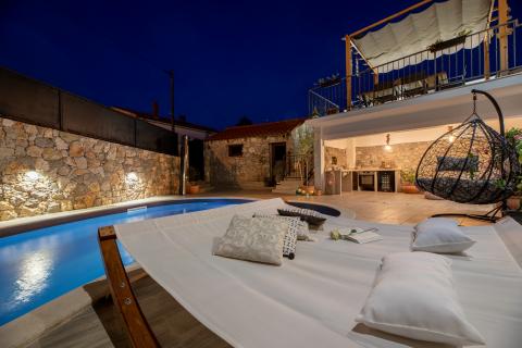 Haus Risika, Vrbnik, 254m2