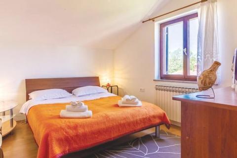 Istra, Pula - Barbariga, samostojeća kuća s pogledom na more