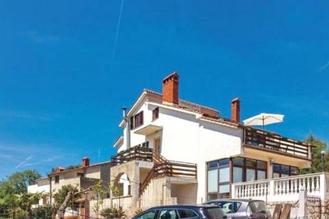 Istra, Pula - Barbariga, samostojeća kuća s pogledom na more