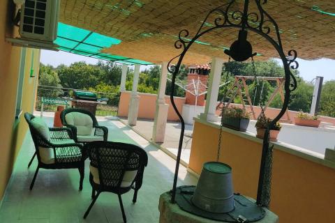 Dvije autohtone istarske kuće renovirane u jednom dijelu