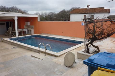 Dvije autohtone istarske kuće renovirane u jednom dijelu