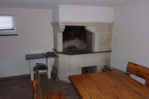 Dvije autohtone istarske kuće renovirane u jednom dijelu