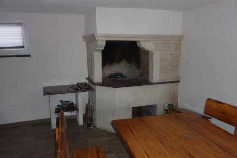 Dvije autohtone istarske kuće renovirane u jednom dijelu