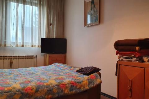 Ogulin-kuća, blizina centra