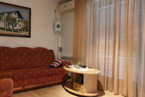 Ogulin-kuća, blizina centra