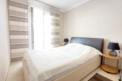 Rijeka, Kostrena, stan površine 55 m2 za dugoročni najam, terasa