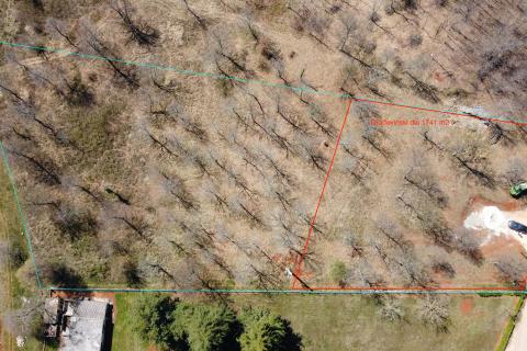 Земельный участок строительного назначения Baldaši, Vižinada, 8.770m2