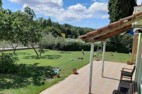 Šijana, odlična prilika, kuća sa velikim potencijalom, na odličnoj lokaciji