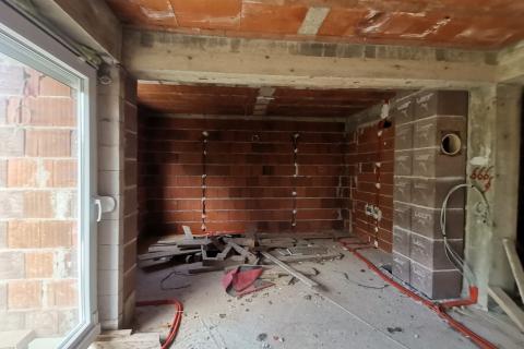 OTOK KRK,DOBRINJ-kuća sa tri apartmana i građevinskim terenom 