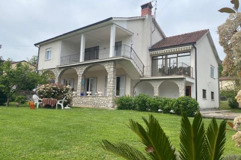Дом Ika, Opatija - Okolica, 390m2