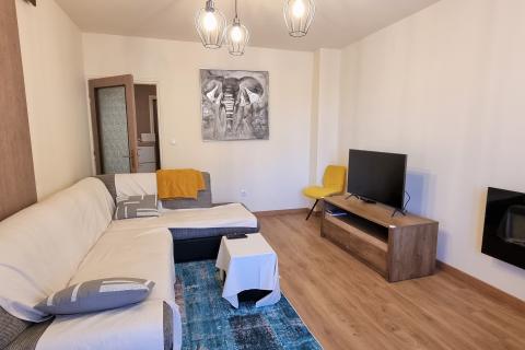 Istra, Rovinj, centar - dvosoban stan 80 m2 na 1. katu