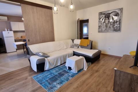 Istra, Rovinj, centar - dvosoban stan 80 m2 na 1. katu