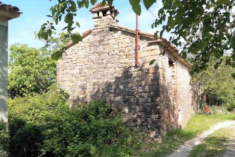 Istra, Draguć starina za adaptaciju sa poljoprivrednim zemljištem i maslinikom