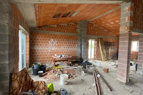 Die Insel Krk, Sottovento, Wohnung im Bau, 52 m2, 2 Schlafzimmer + Wohnzimmer, Meerblick