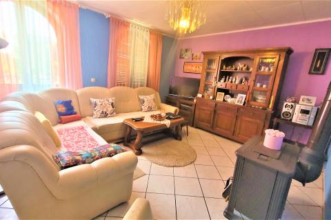 Istra, Savudrija,okolica-Dvojna kuća s dva stana udaljena 1,5 km od mora