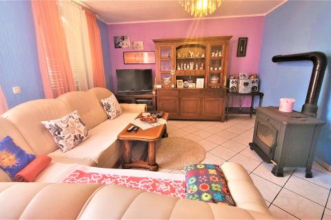 Istra, Savudrija,okolica-Dvojna kuća s dva stana udaljena 1,5 km od mora