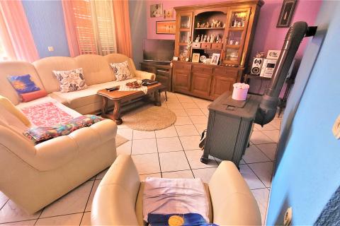 Istra, Savudrija,okolica-Dvojna kuća s dva stana udaljena 1,5 km od mora