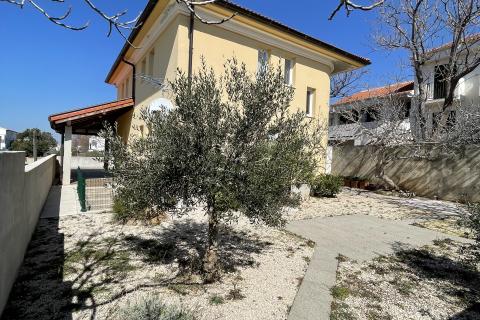 Otok Pag- obiteljska vila u mediteranskom stilu