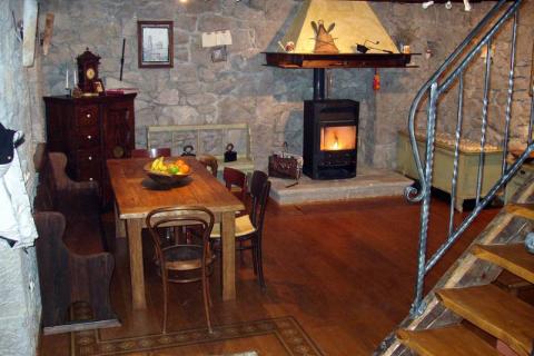 Roč - okolica , Prekrasna autohtona kuća na osami